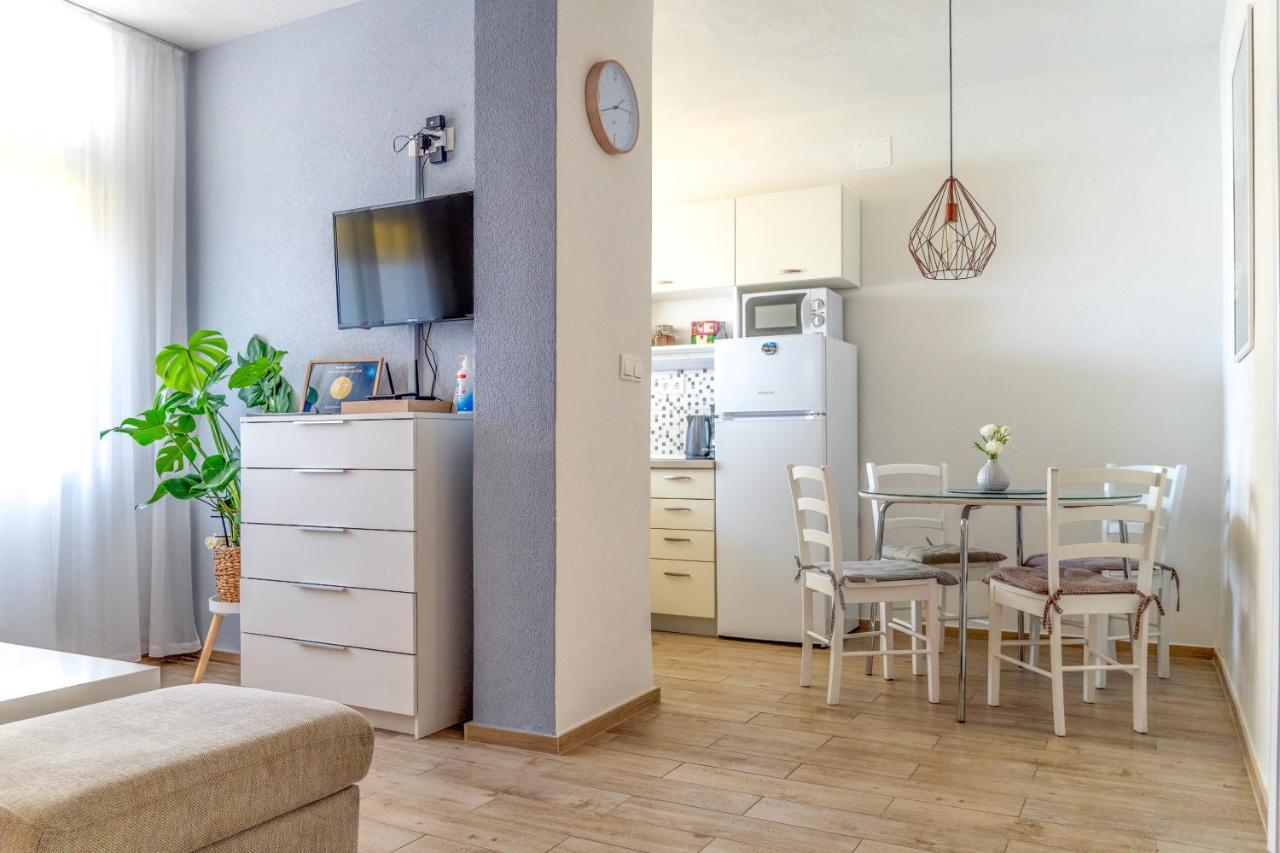 Apartment Arya Makarska Exterior foto